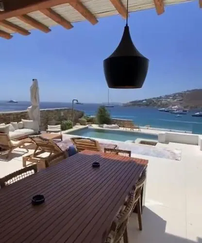 Vila Beachfront Mykon